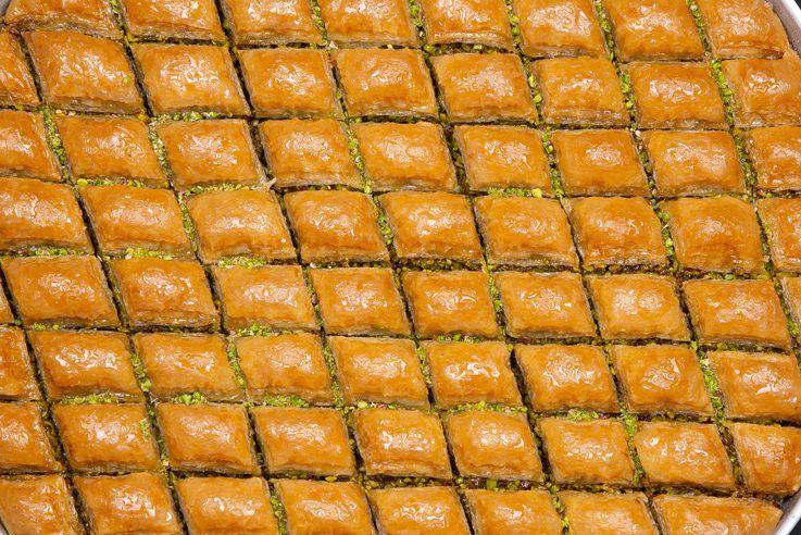 Baklava with pistachios 1/2kg